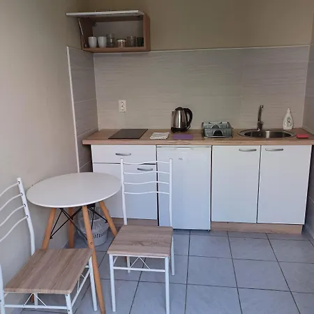 Lea Apartment Mali Losinj
