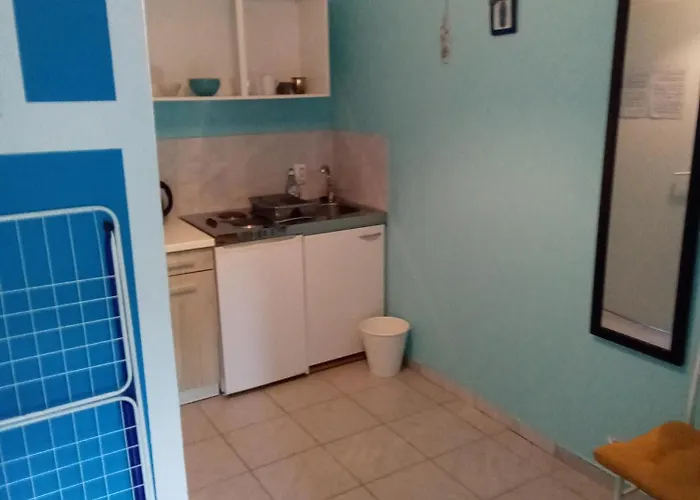 Lea * מאלי לוסיניי