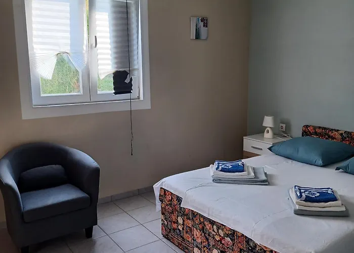 Lea מאלי לוסיניי